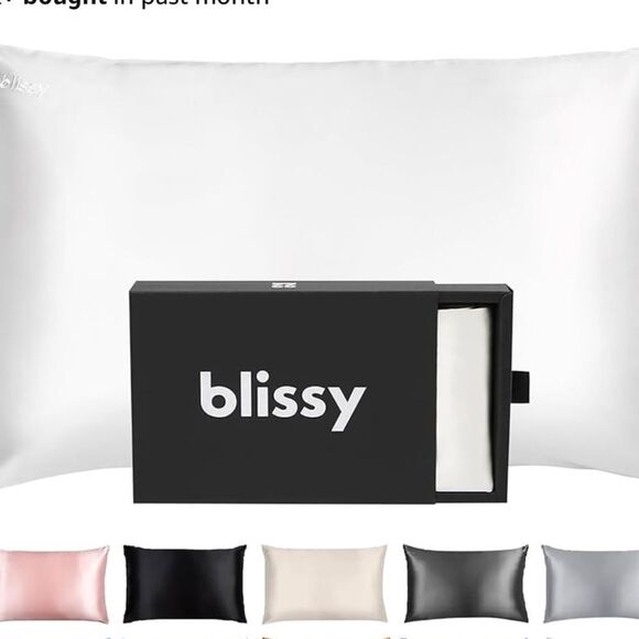 NWOT Blissy King Pillowcase in Lavendar - Picture 1 of 3
